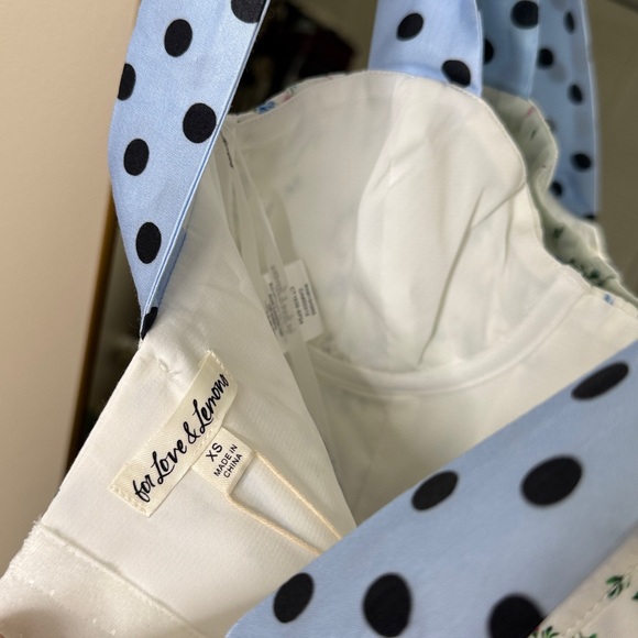 For love and lemons Eugene Polka Dot Floral crop top NWT - Picture 5 of 7